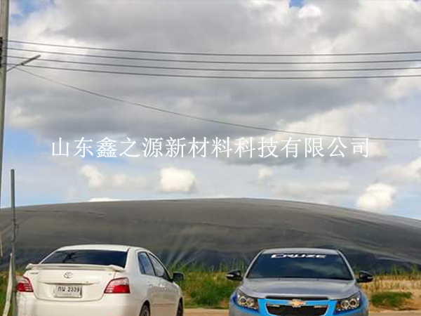 沼氣池黑膜需要進(jìn)行怎樣的養(yǎng)護(hù)工作？