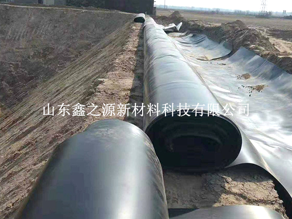 養(yǎng)殖防滲膜適應(yīng)環(huán)境能力強，可鋪設(shè)多種環(huán)境下