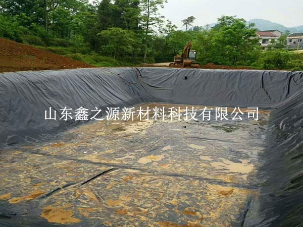 魚蝦養(yǎng)殖防滲膜如何及時修復(fù)破損問題？